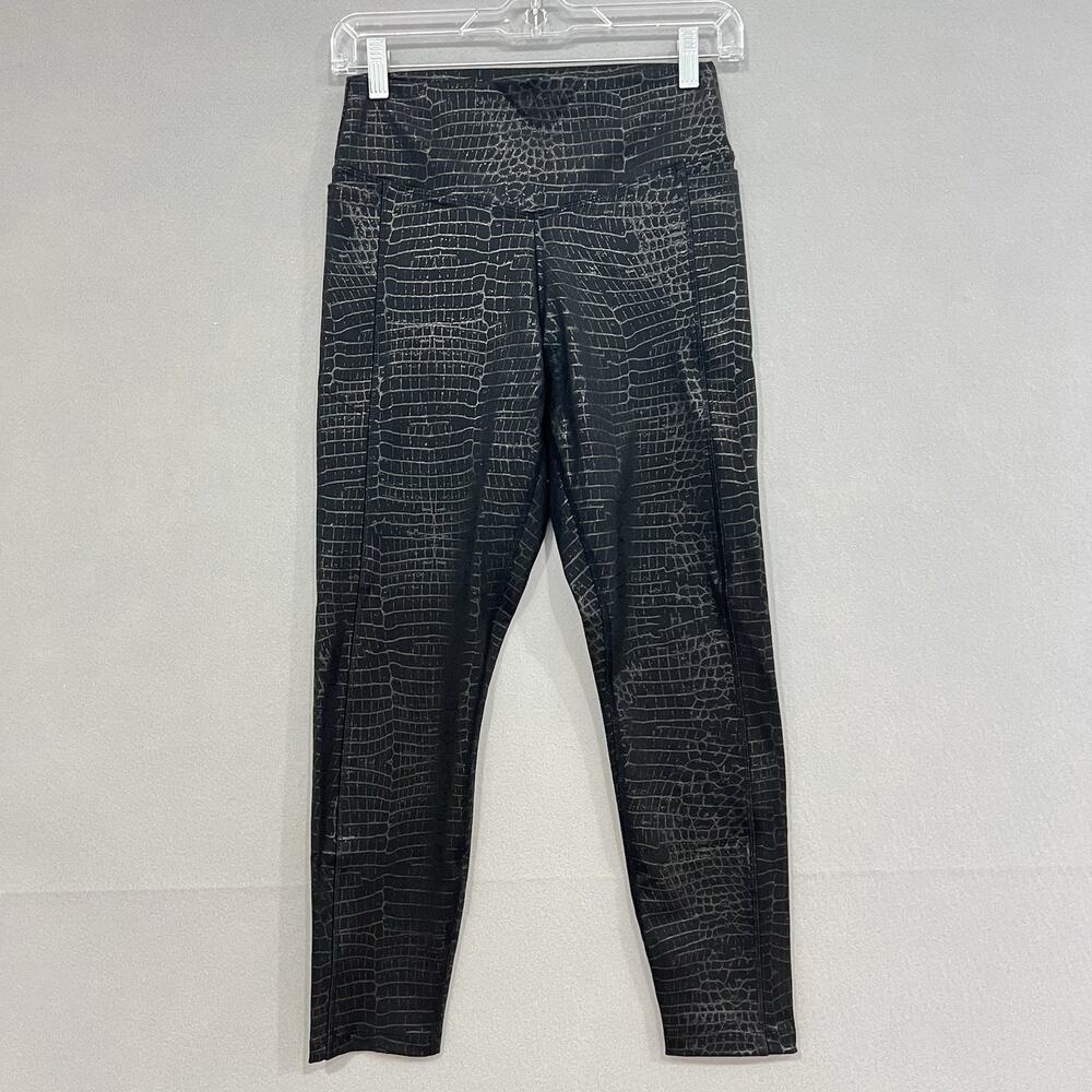 Pink Victoria's Secret Leggings Size Medium Black Metallic Ultimate Leggings